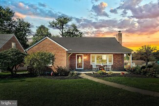 6 N Pleasant Ave, York, PA 17407
