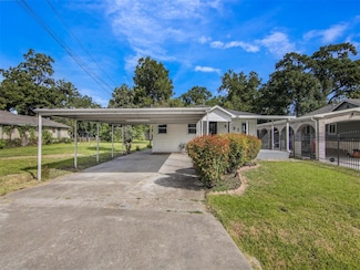 4221 E Toliver St, Houston, TX 77016