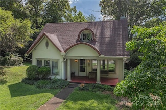 31 Samayoa Place, Asheville, NC 28806