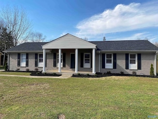 1422 Puckett Ave SW, Decatur, AL 35601