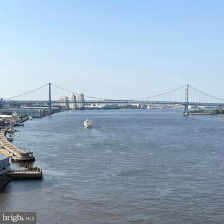 717 S Christopher Columbus Blvd Unit 1414, Philadelphia, PA 19147