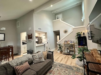 1712 Cinnamon Path Unit B, Austin, TX 78704