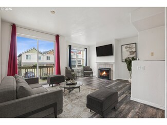 2591 NW 1st Dr, Gresham, OR 97030