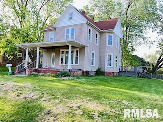 641 W South St, Galesburg, IL 61401