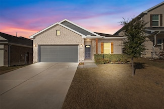 2092 Hartley Dr, Forney, TX 75126