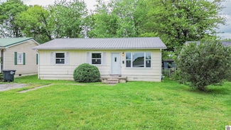 2907 Georgia St, Paducah, KY 42003