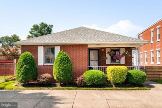220 Lafayette St, Bristol, PA 19007