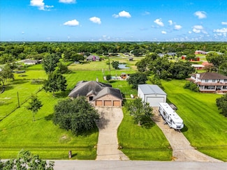 21214 Creek Rd, Manvel, TX 77578