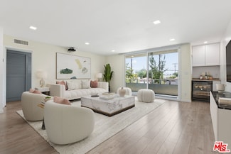 5215 Balboa Blvd Unit 108, Encino, CA 91316