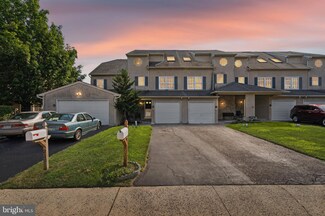 208 Parkview Dr, Souderton, PA 18964