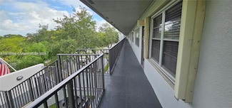 251 SW 132nd Way Unit H417, Pembroke Pines, FL 33027