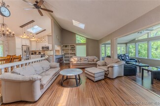 398 Moongate Dr, Osage Beach, MO 65065