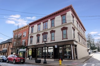 180 Spring St, Newton, NJ 07860