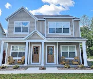 301 Vista Green Dr, Holland, MI 49423