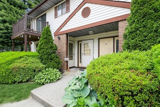 615 Broadway Unit 37, Amityville, NY 11701