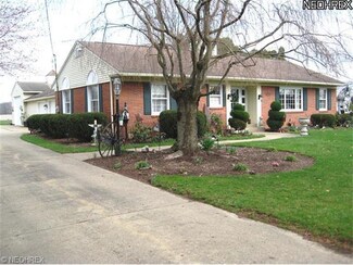12140 Sherman Church Rd NE, Bolivar, OH 44612