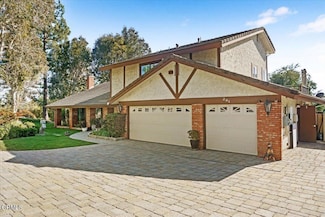 261 Valley Vista Dr, Camarillo, CA 93010