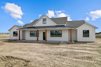949 Coventry Ln, Burley, ID 83318
