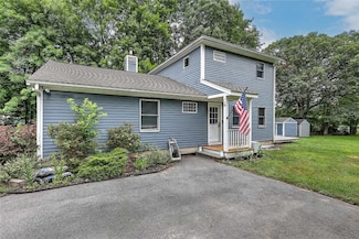 18 Manning Ct, Coventry, RI 02816