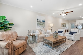 348 N Sand Palm Rd, Freeport, FL 32439