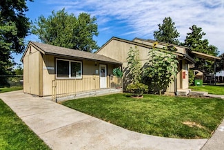 923 Cowl St, Milton-Freewater, OR 97862