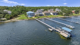 2961 Bay St, Gulf Breeze, FL 32563