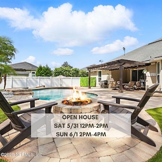 105 Weathered Oak Ct, Saint Johns, FL 32259