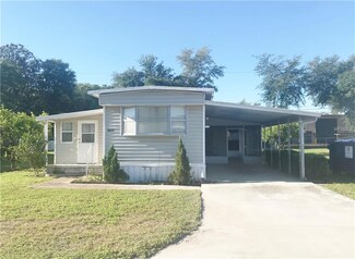 39102 Ola Ave, Zephyrhills, FL 33542