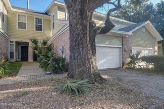 185 Saint Jude St Unit 11, Biloxi, MS 39530