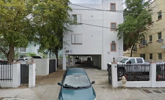 629 SW 2nd St, Miami, FL 33130