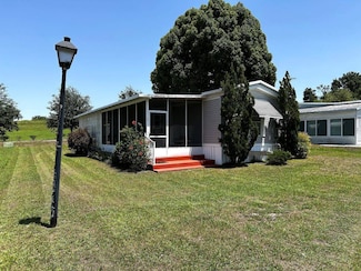 12701 SE Sunset Harbor Rd Unit 2, Weirsdale, FL 32195
