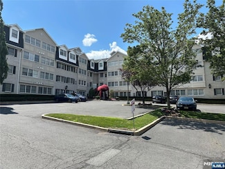 131 Clinton Place Unit 115, Hackensack, NJ 07601