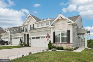 2810 Town View Cir, New Windsor, MD 21776
