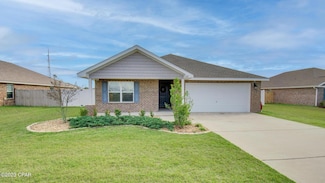 182 Spikes Cir, Southport, FL 32409