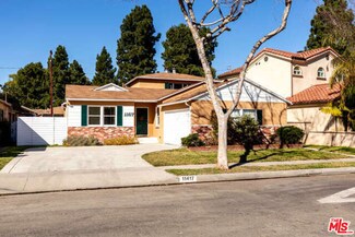11417 Culver Park Dr, Culver City, CA 90230