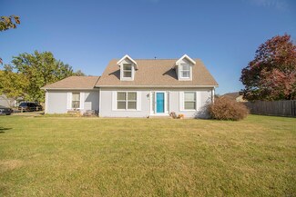 62 N Delphi Rd, Rossville, IN 46065