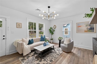 409 Greenbriar Ave, Hampton, VA 23661