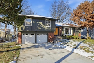 9948 Rosehill Rd, Lenexa, KS 66215