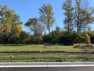 2179 Maple Leaf Ln NE, Owatonna, MN 55060