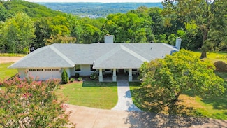 8733 Haselton Rd, Nashville, TN 37221