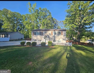 100 Kings Ridge Dr, Peachtree City, GA 30269