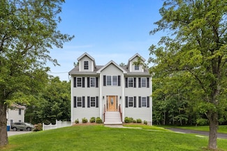 7 Suzannah Rd, North Billerica, MA 01862