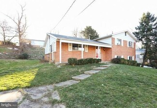 1035 Cresthaven Dr, Silver Spring, MD 20903