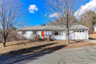 163 Farmer Dr, Saint Johnsbury, VT 05819