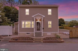 3629 Chestnut St, Reading, PA 19605