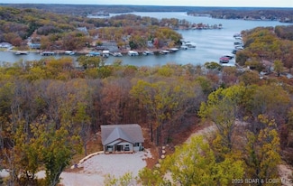 10 Legacy Ln E, Sunrise Beach, MO 65079