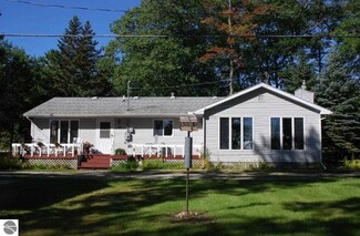 2761 S Us Highway 23, Greenbush, MI 48738