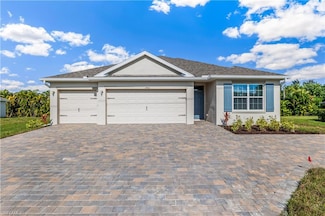 2705 75th St W, Lehigh Acres, FL 33971