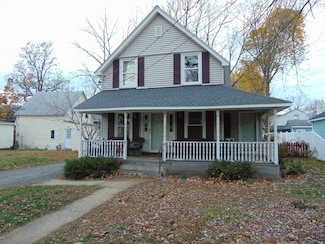 32 Kirby Ave, Lunenburg, MA 01462