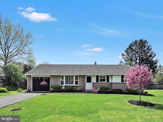 2730 Kimberly Rd, Lancaster, PA 17603